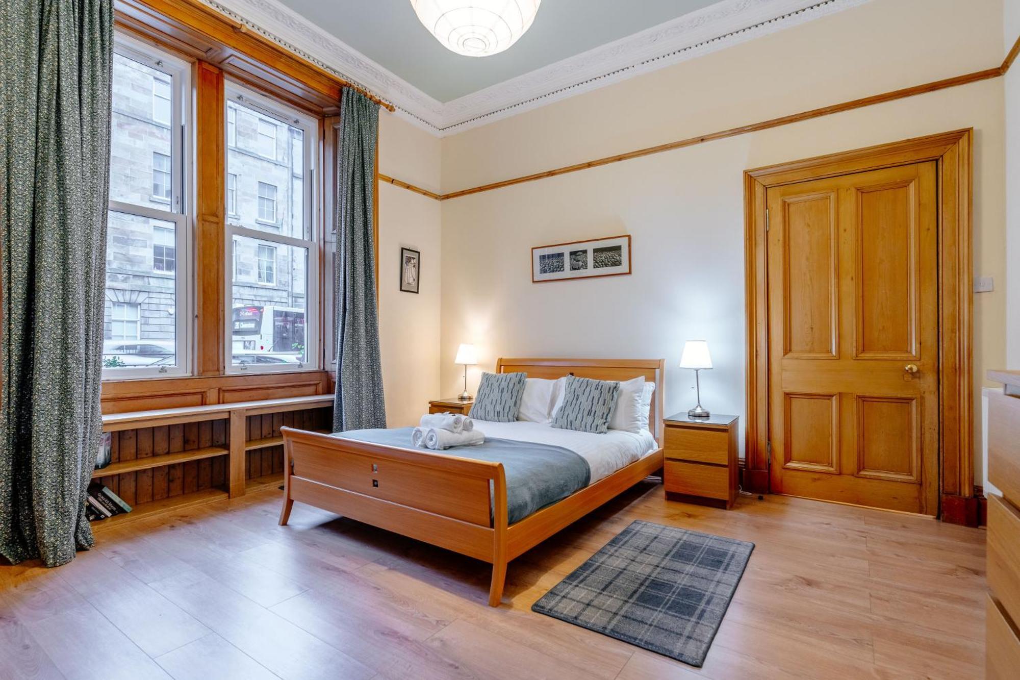 Beautiful Spacious Ground Floor Newington Flat Edinburgh Exterior photo